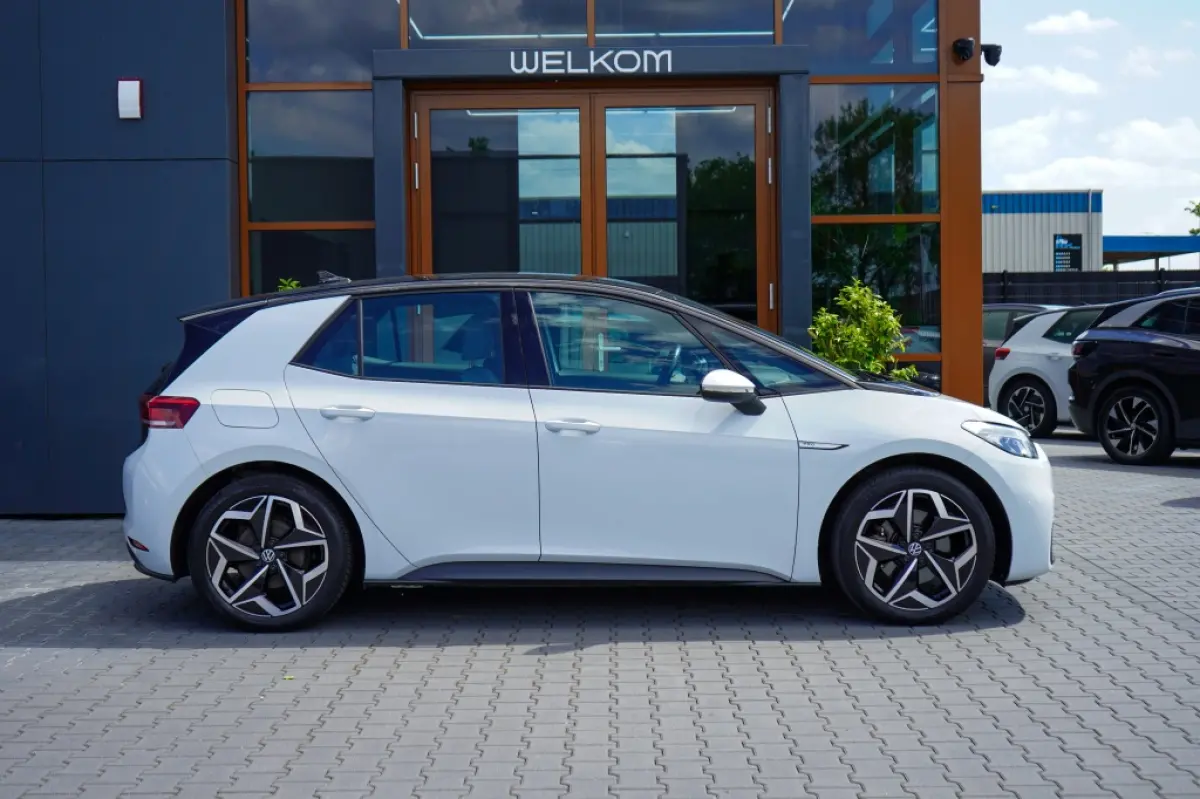 Pro 58 kWh | 94,83% SOH | Led | Adap. Cruise | Stoelverwarming