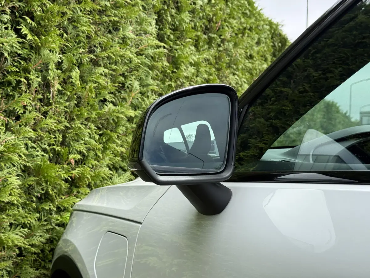 T5 R-Design | Blis | Trekhaak | AppleCarplay | Google | Bluetooth | Keyless |