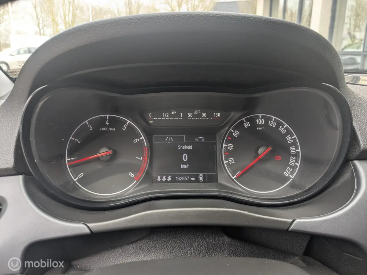 1.4 CARPLAY|PDC|1E EIG.