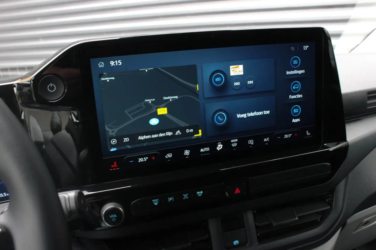 Cust. 340 L2H1 SPORT 71 kWh 218PK / JB- EDITON / CAMERA / 370KM RANGE / APPLE CARPLAY /DRIVERS- PACK /FULL OPTION