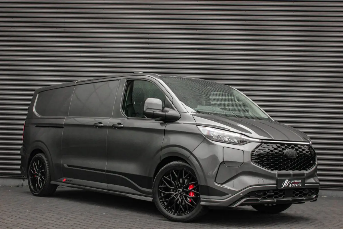 Cust. 340 L2H1 SPORT 71 kWh 218PK / JB- EDITON / CAMERA / 370KM RANGE / APPLE CARPLAY /DRIVERS- PACK /FULL OPTION