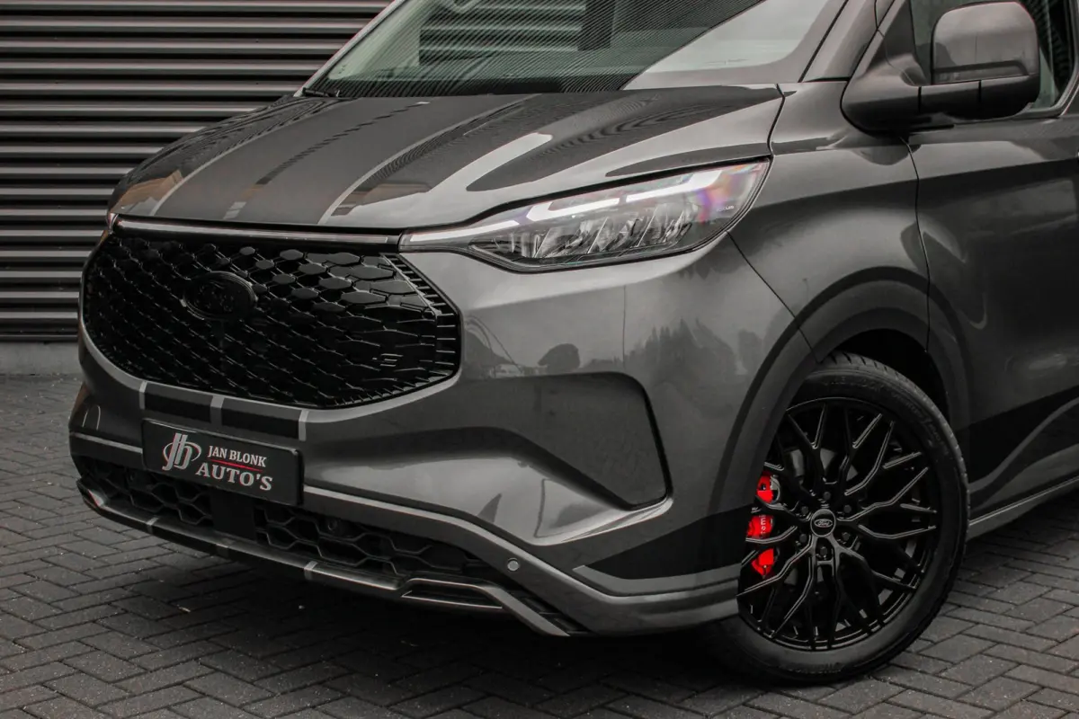 Cust. 340 L2H1 SPORT 71 kWh 218PK / JB- EDITON / CAMERA / 370KM RANGE / APPLE CARPLAY /DRIVERS- PACK /FULL OPTION