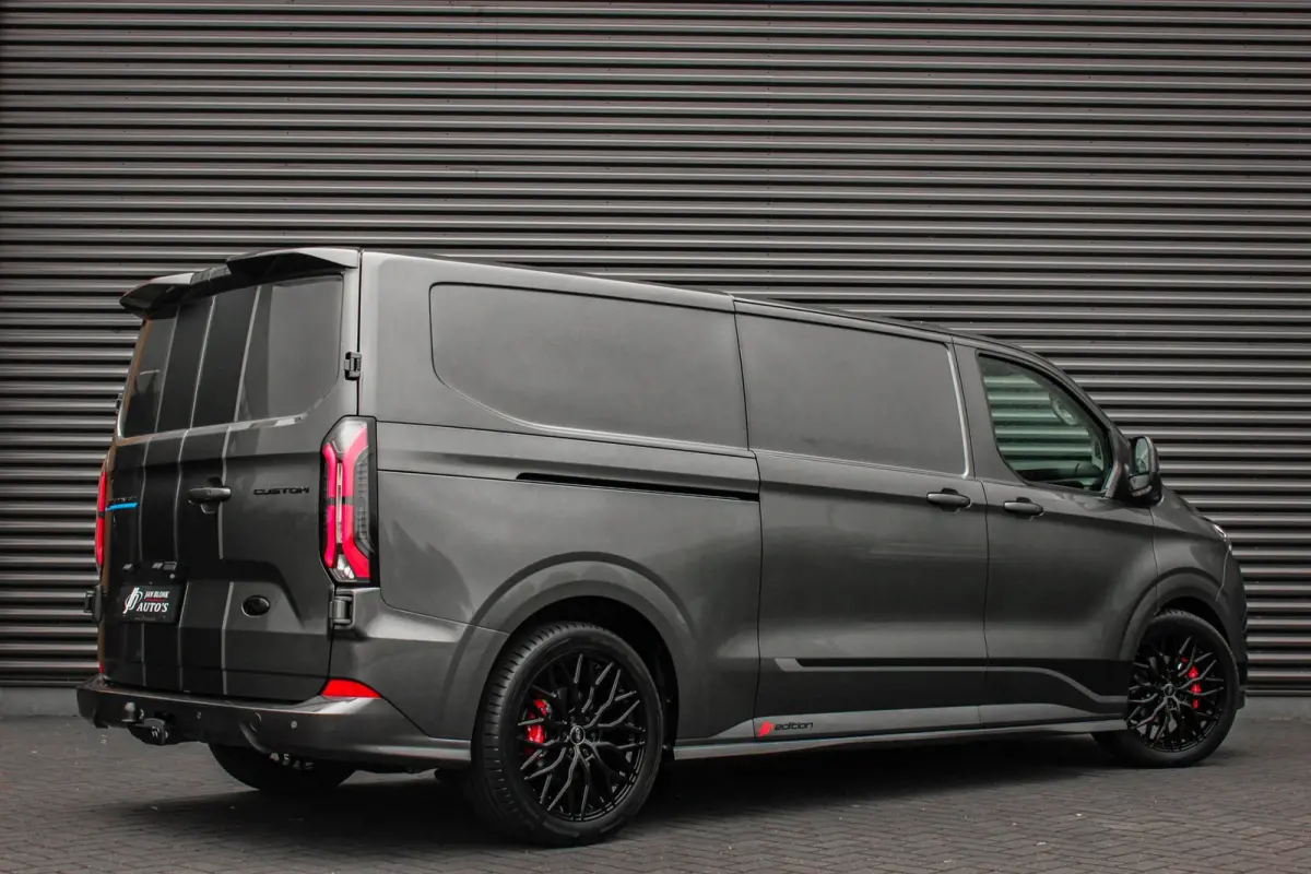 Cust. 340 L2H1 SPORT 71 kWh 218PK / JB- EDITON / CAMERA / 370KM RANGE / APPLE CARPLAY /DRIVERS- PACK /FULL OPTION