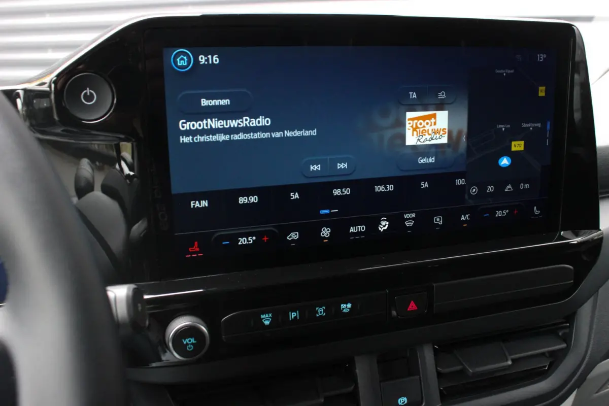 Cust. 340 L2H1 SPORT 71 kWh 218PK / JB- EDITON / CAMERA / 370KM RANGE / APPLE CARPLAY /DRIVERS- PACK /FULL OPTION