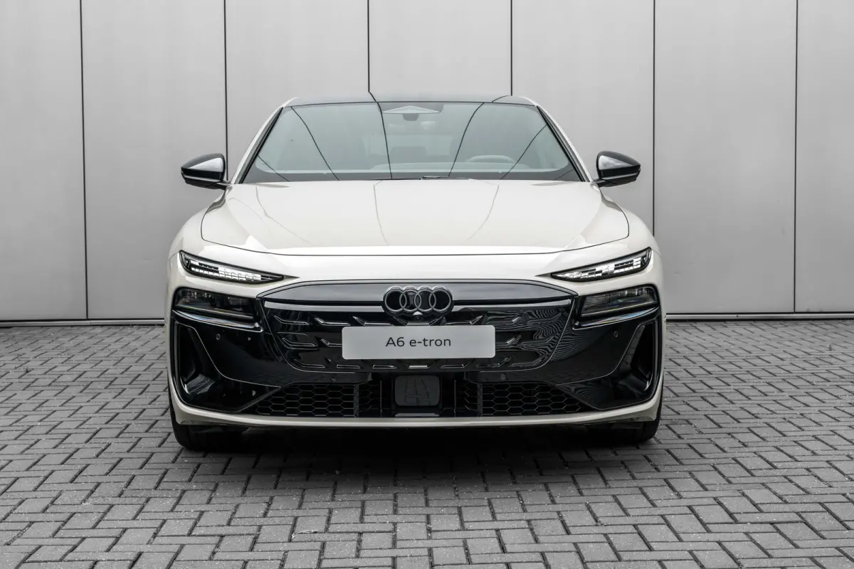 S edition | Audi smartphone interface | Comfortsleutel | Elektrisch instelbare voorstoelen