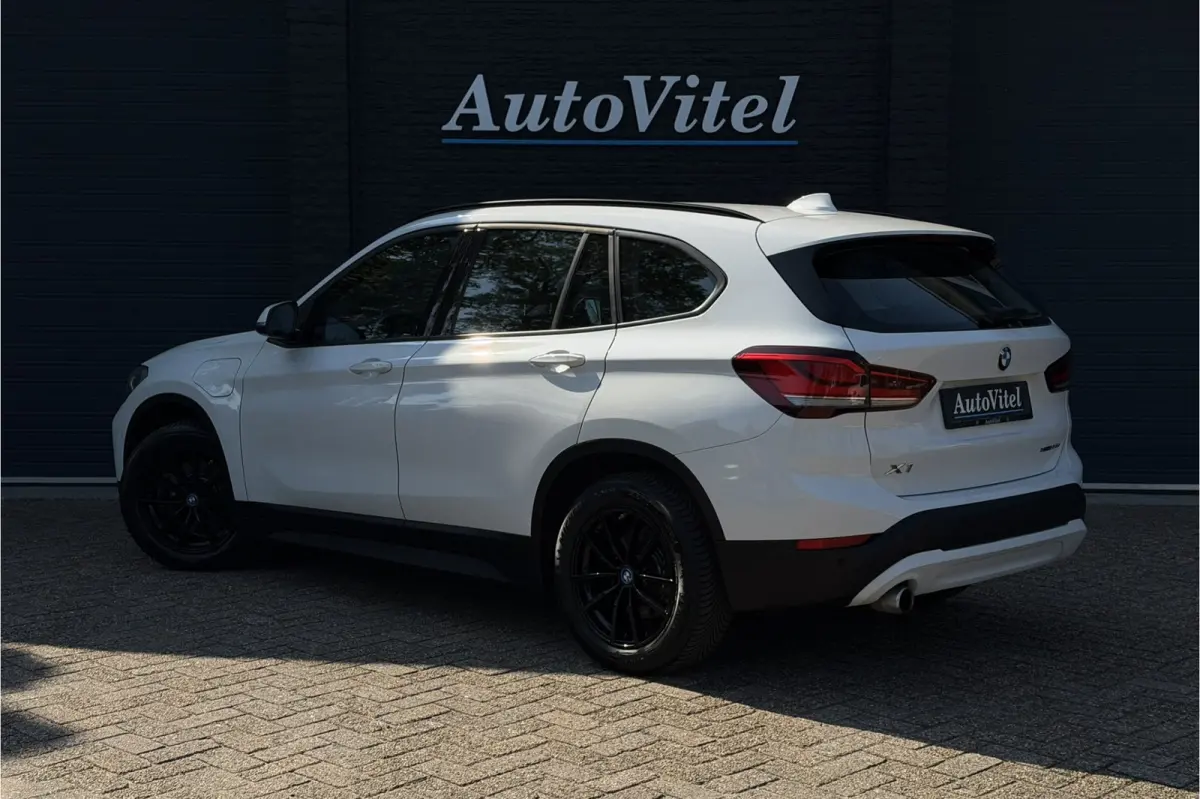 xDrive25e | Elektrische Klep | PDC V + A | LED | Apple Carplay | DAB | 35x op voorraad !