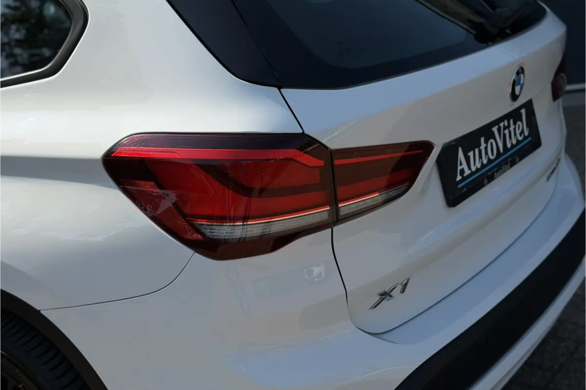 xDrive25e | Elektrische Klep | PDC V + A | LED | Apple Carplay | DAB | 35x op voorraad !