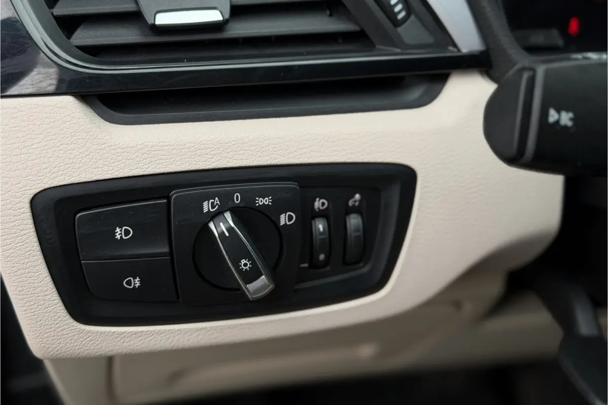 xDrive25e | Leder | Head-Up | PDC V+A | LED | Elektrische Klep | 35x op voorraad !
