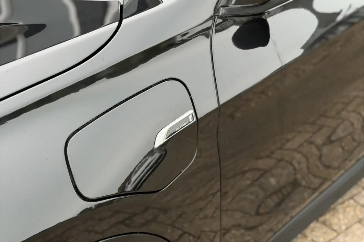 xDrive25e | Leder | Head-Up | PDC V+A | LED | Elektrische Klep | 35x op voorraad !