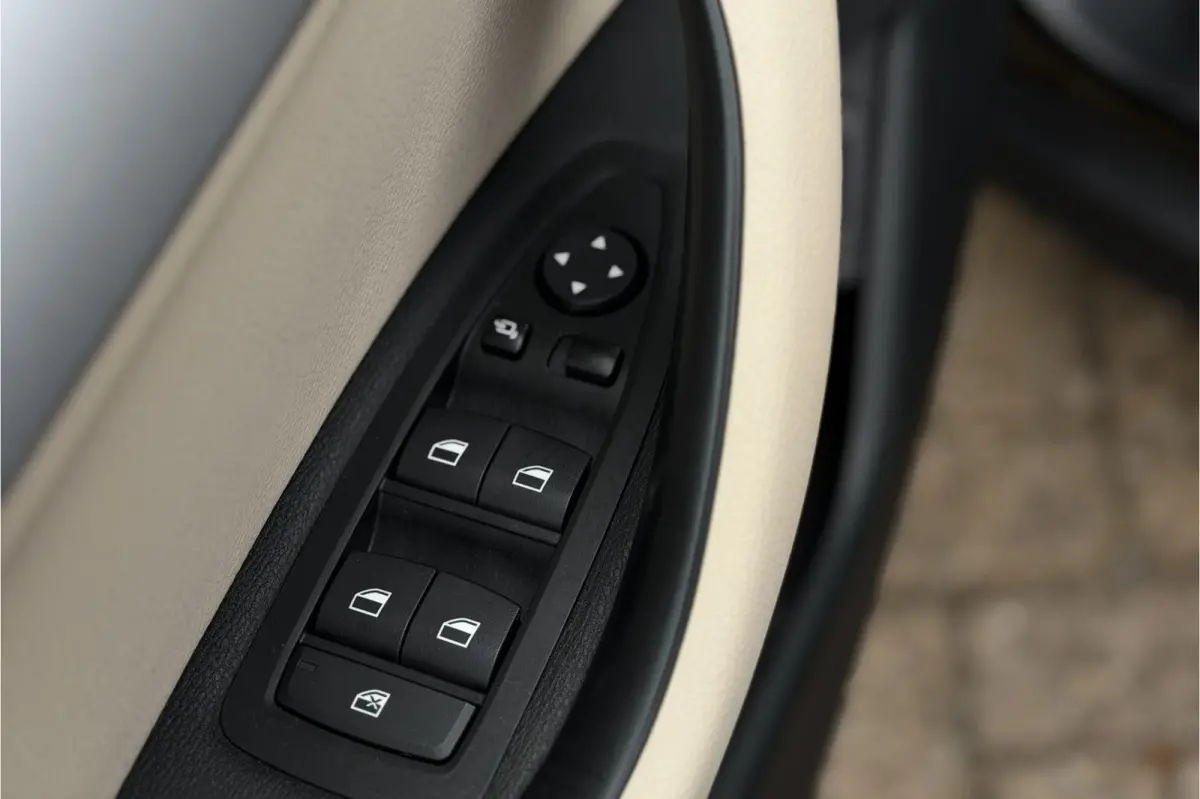 xDrive25e | Leder | Head-Up | PDC V+A | LED | Elektrische Klep | 35x op voorraad !