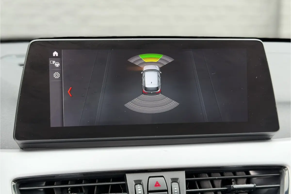 xDrive25e | Leder | Head-Up | PDC V+A | LED | Elektrische Klep | 35x op voorraad !