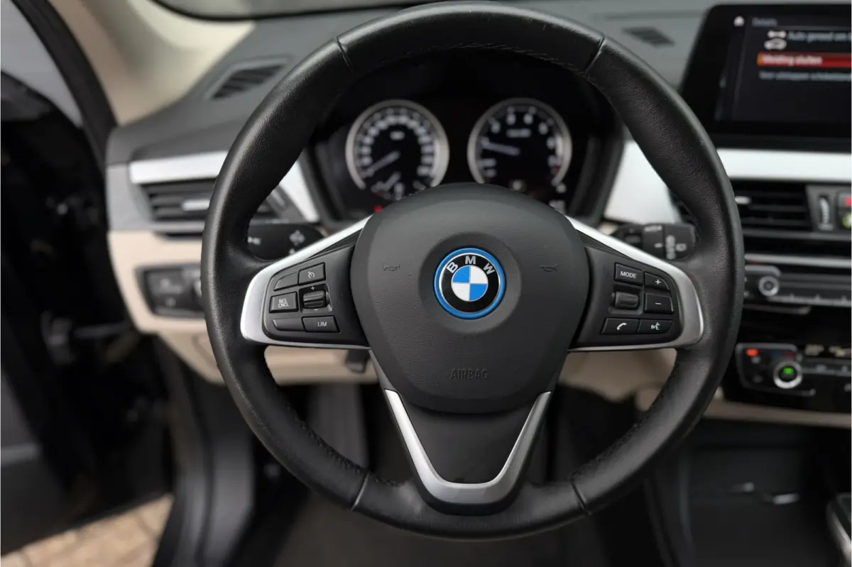 xDrive25e | Leder | Head-Up | PDC V+A | LED | Elektrische Klep | 35x op voorraad !