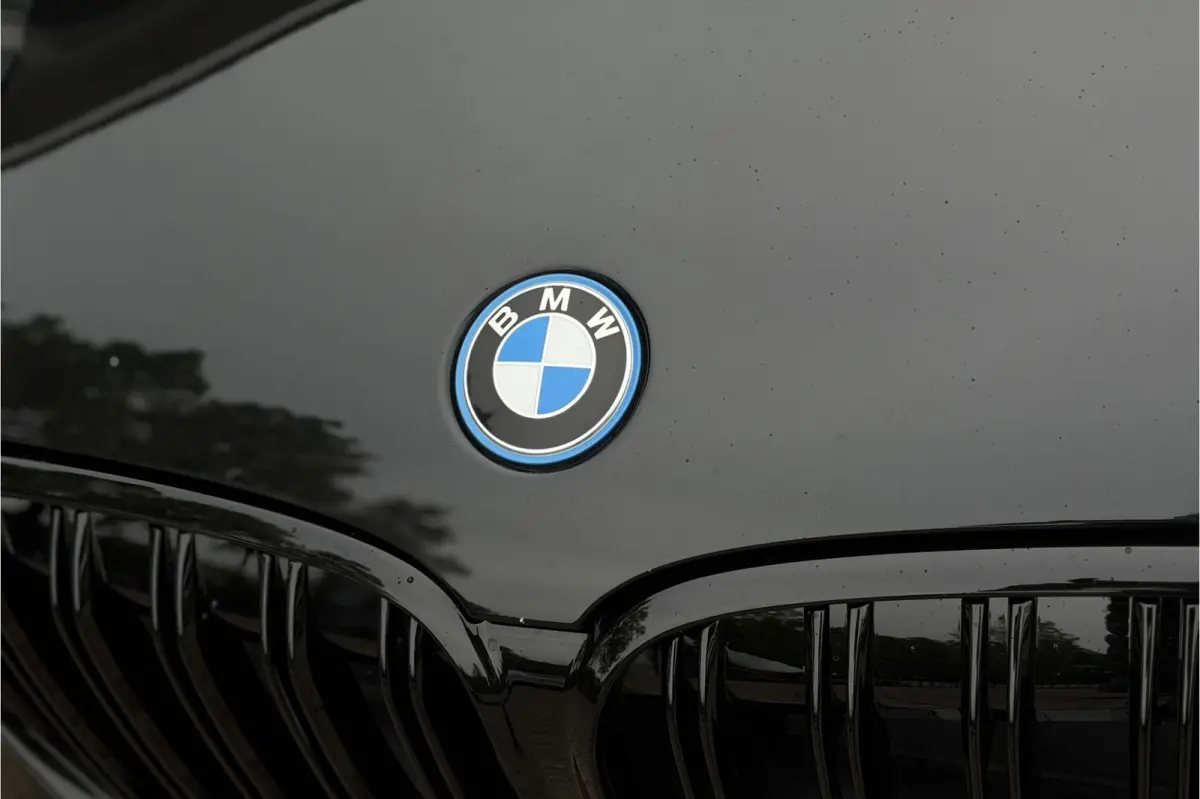 xDrive25e | Leder | Head-Up | PDC V+A | LED | Elektrische Klep | 35x op voorraad !