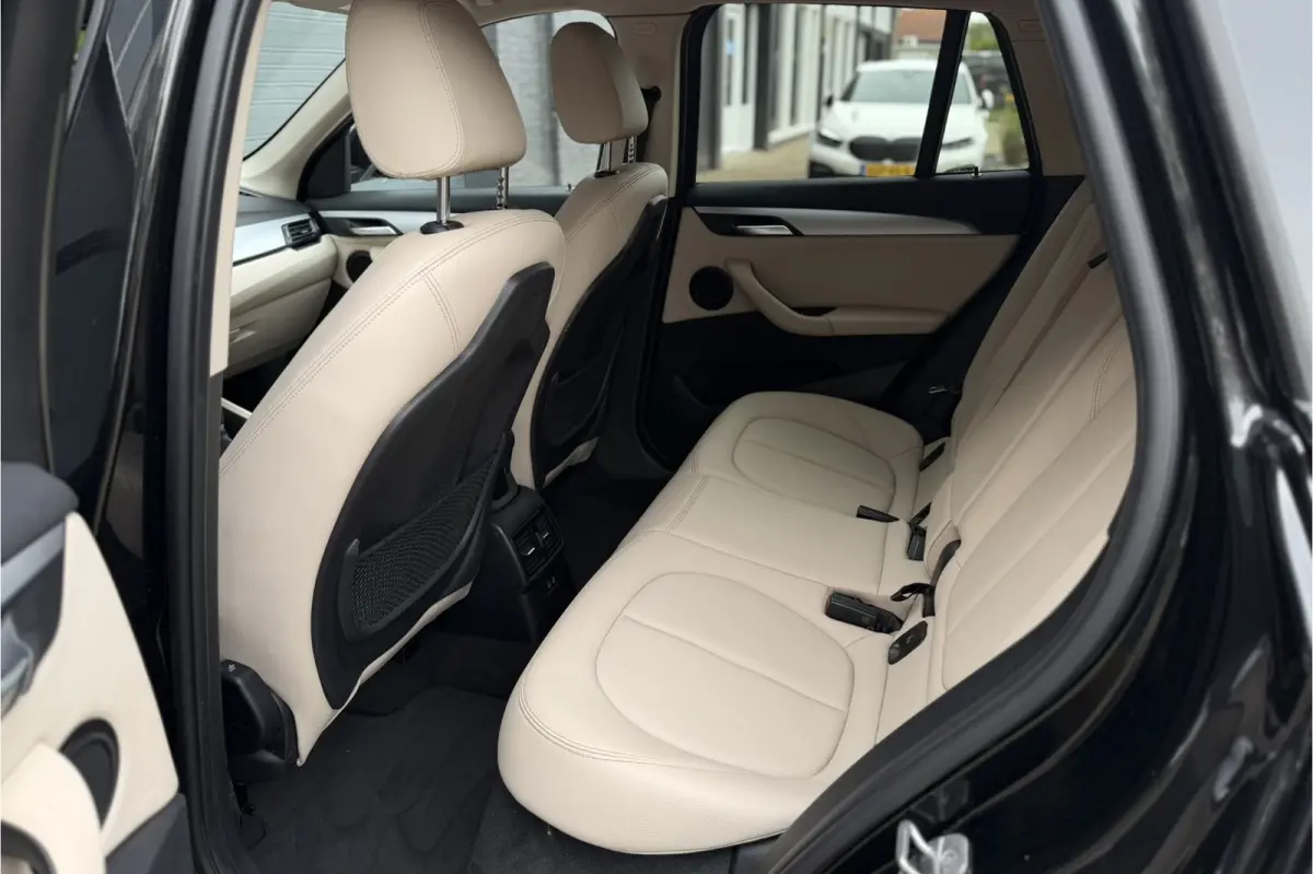 xDrive25e | Leder | Head-Up | PDC V+A | LED | Elektrische Klep | 35x op voorraad !
