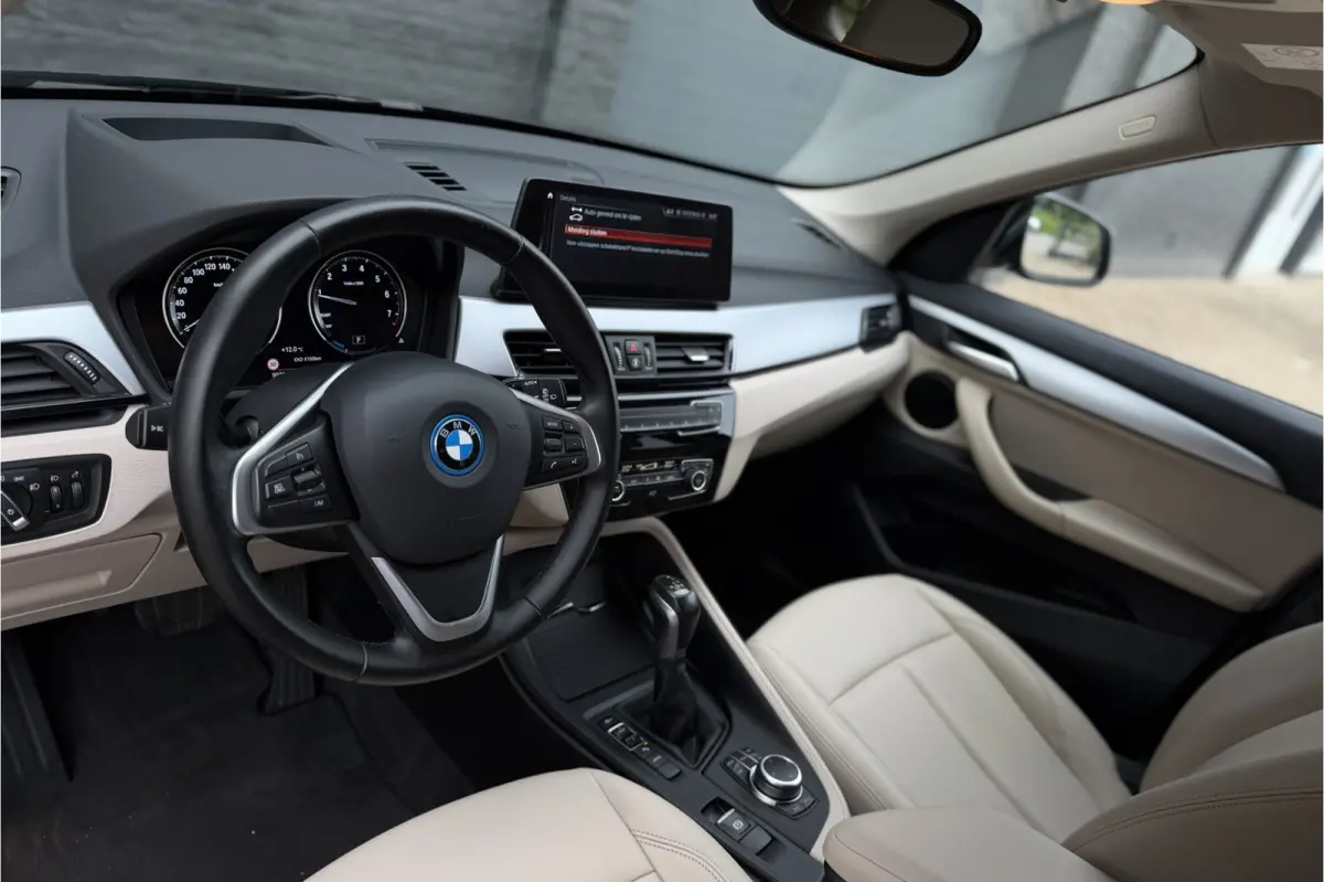 xDrive25e | Leder | Head-Up | PDC V+A | LED | Elektrische Klep | 35x op voorraad !