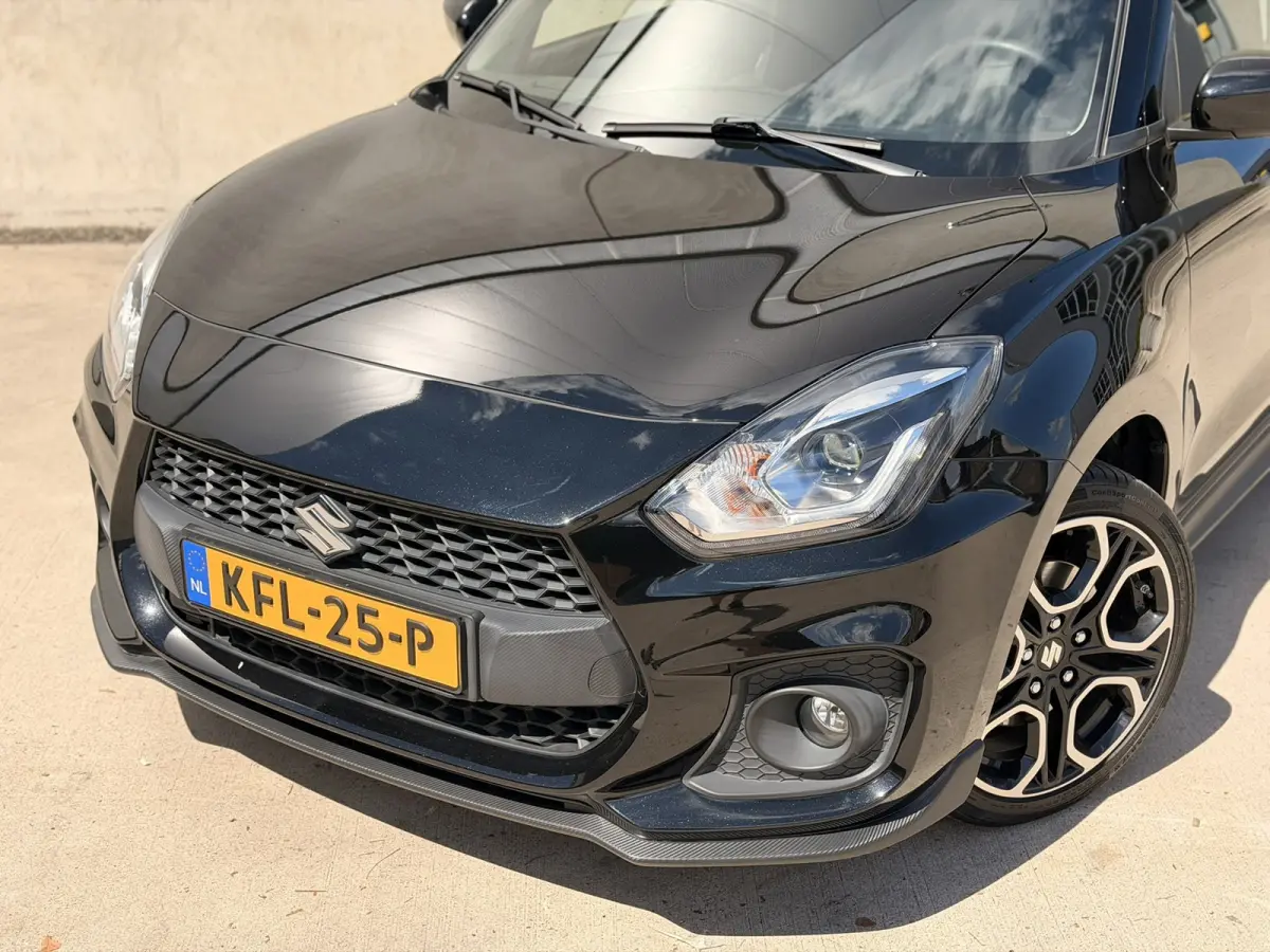 1.4 Sport Smart Hybrid Camera CarPlay ACC 17'' LED Stoelverwarming