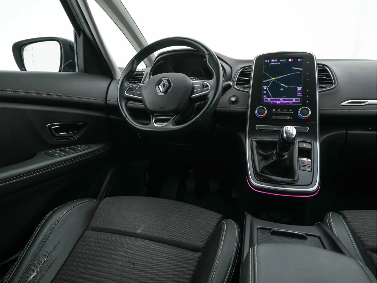 1.2 TCe Intens [ 7-Pers. ] *LEATHER-FABRIC | DIGI-COCKPIT | DAB | KEYLESS | CAMERA | NAVI-FULLMAP | PRIVACY-GLASS | ECC | PDC | TOWBAR | AMBIENTLIGHT | BLINDSPOT | LANE-ASSIST | 20''ALU *