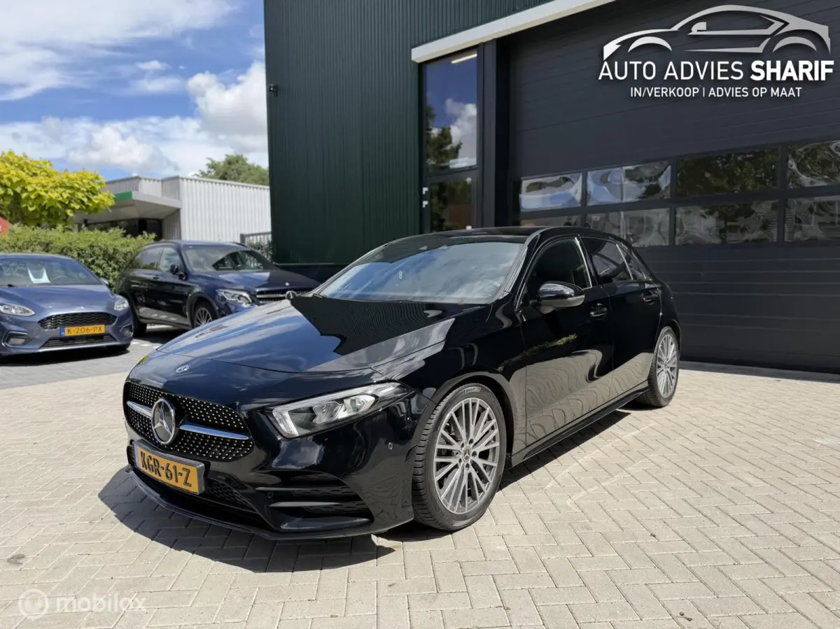 200 AMG Wildscreen|Burmester|Camera|Navi