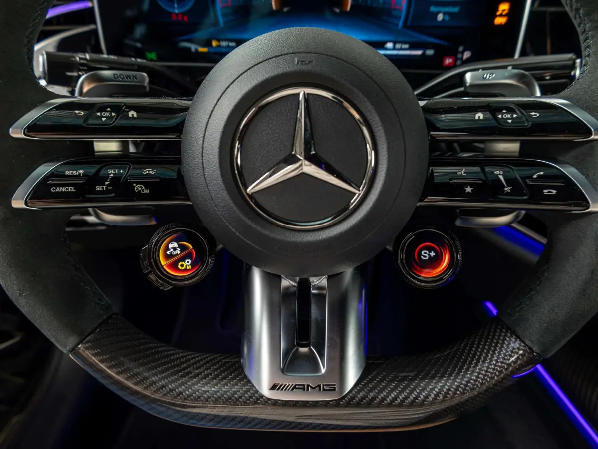 Mercedes-AMG 53 4MATIC+ Night Edition