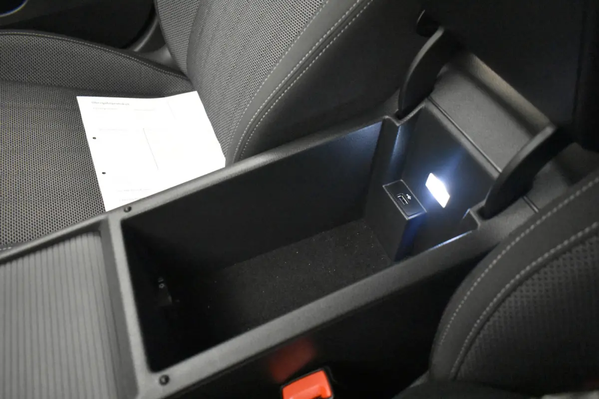 1.4 TSI iV PHEV Style EL Trekh + aKlep Mem Seats Camera Canton Sound  Stuur/stoel v+a Verwarming