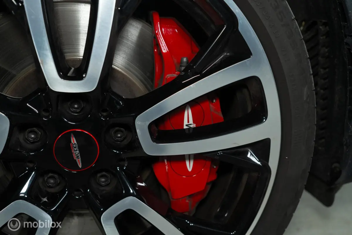 2.0 JCW ALL4 Chili PANO|HK|HUD|CAMERA|CARPLAY|