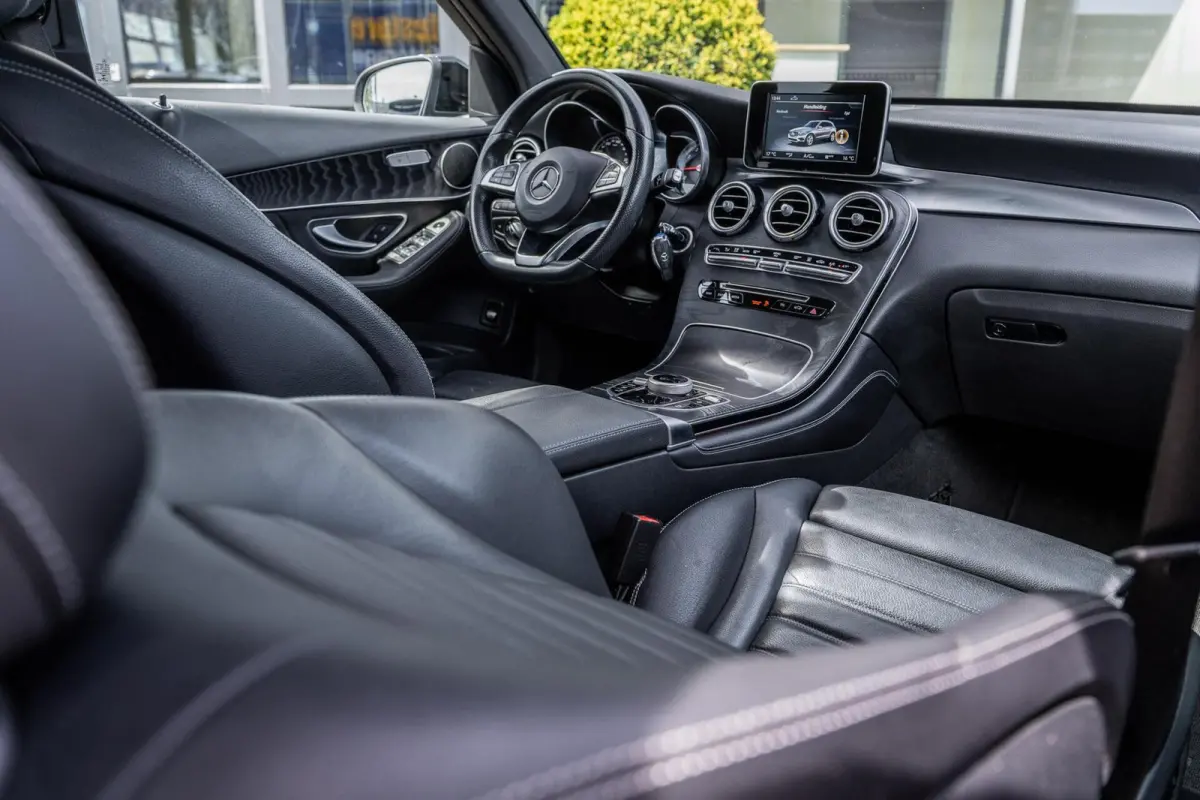 350e 4MATIC Premium AMG|PANO|STOELVERW