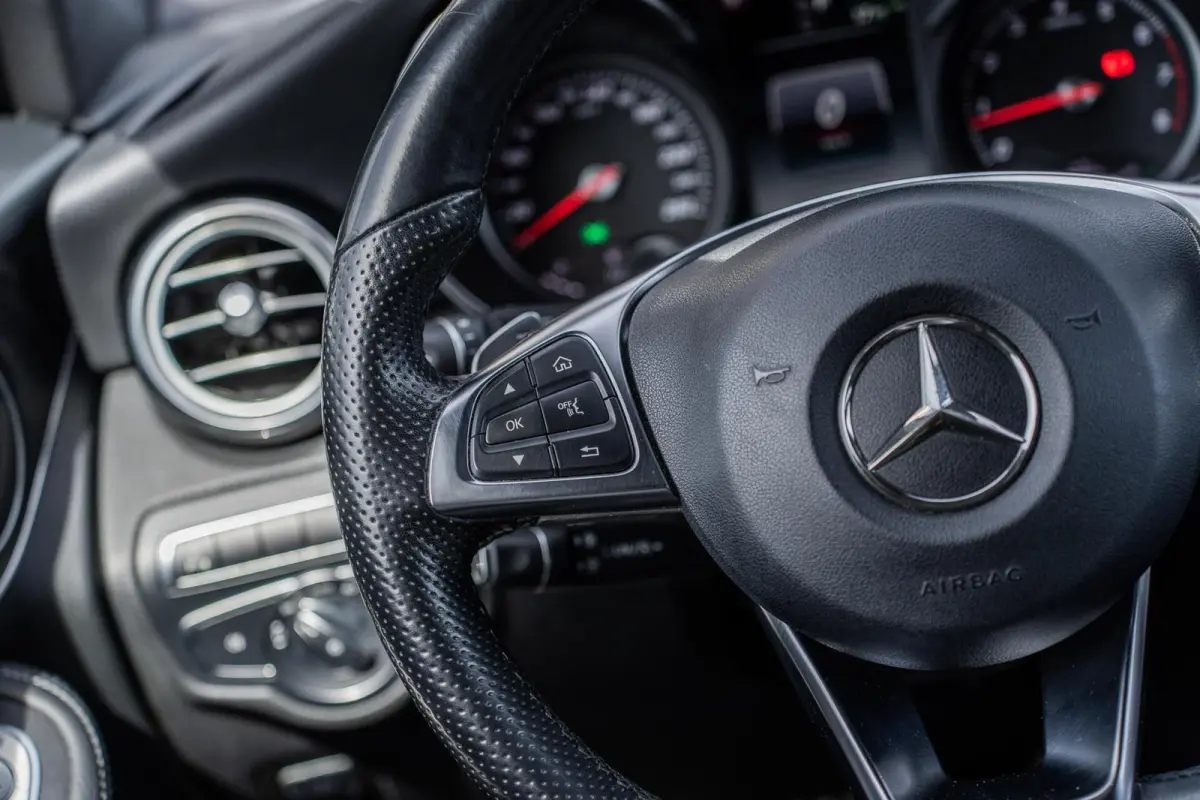 350e 4MATIC Premium AMG|PANO|STOELVERW