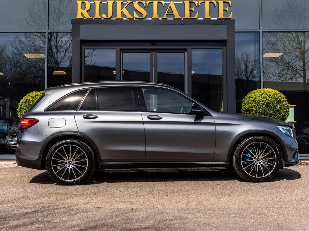 350e 4MATIC Premium AMG|PANO|STOELVERW