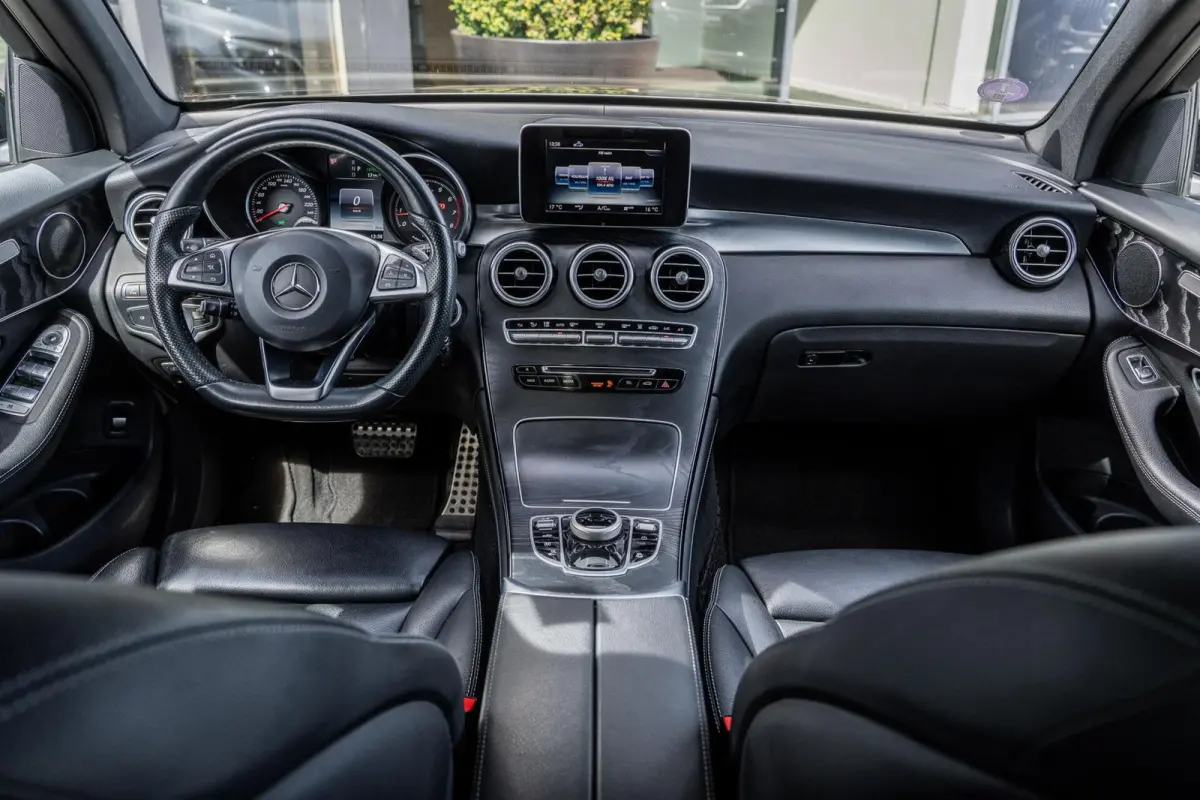 350e 4MATIC Premium AMG|PANO|STOELVERW
