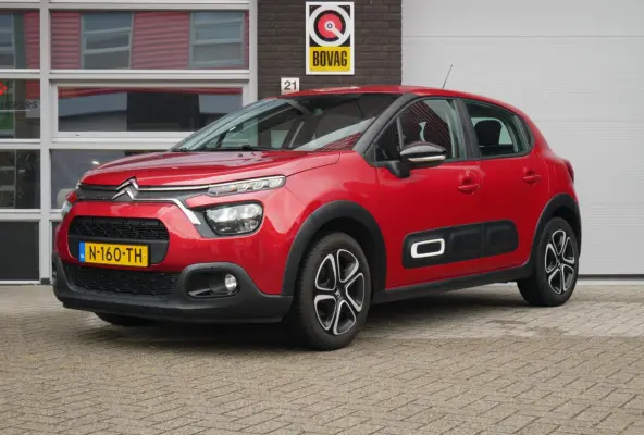 1.2 PureTech Feel NL Auto| Nieuwe Riem!| 2e eigenaar| Dealer onderhouden