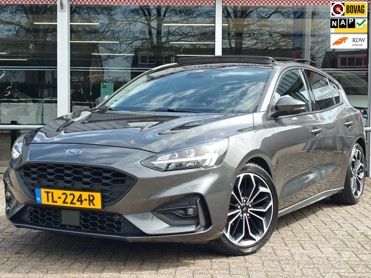 1.0 EcoBoost ST Line Business | LED | Panoramadak | Stoel en stuurverwarming | B&O systeem