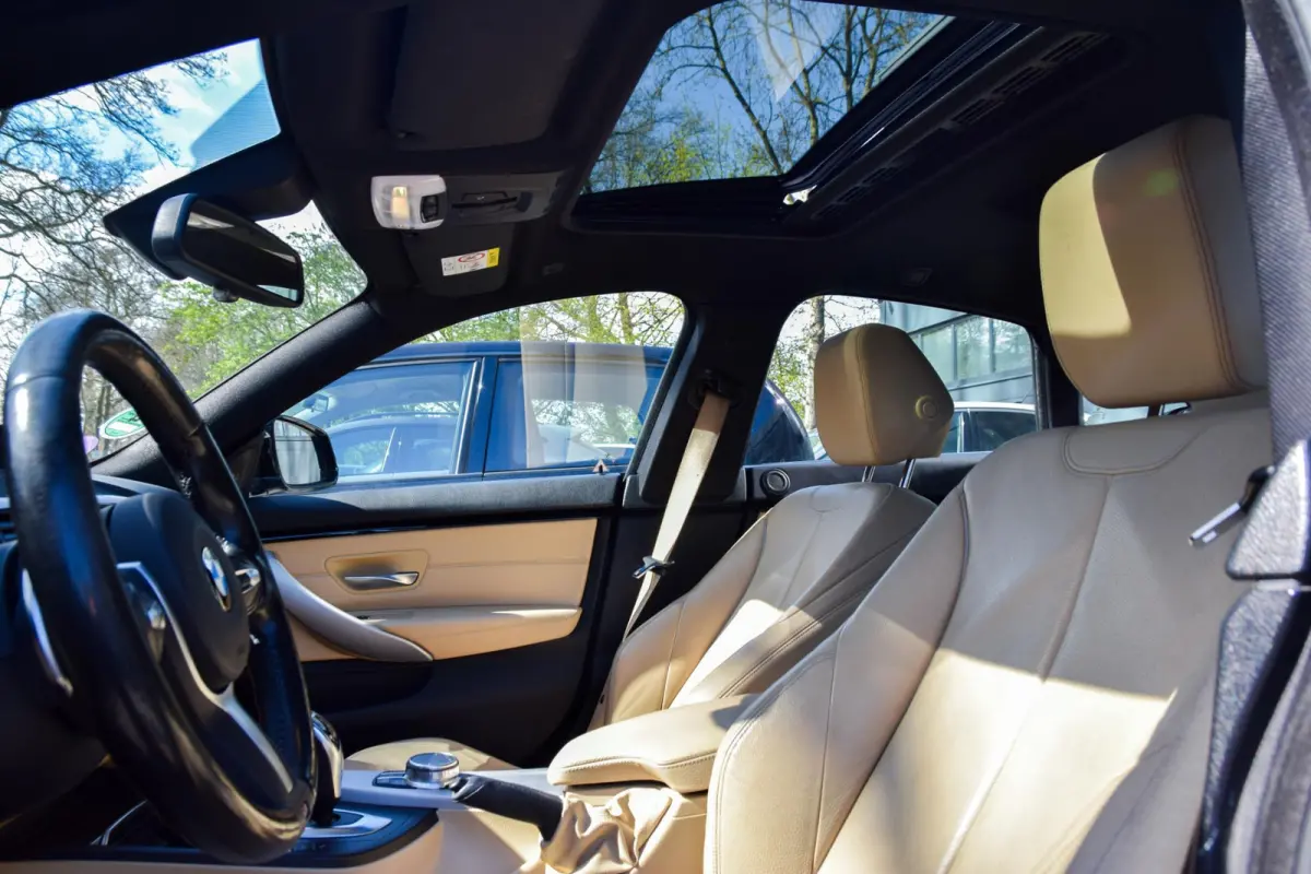 420i M-Sport | Schuif-/kanteldak | Navigatie | Camera | Harman\Kardon | NAP