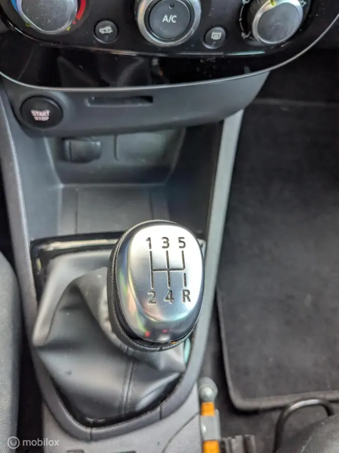 0.9 TCe Limited 1e Eig|
