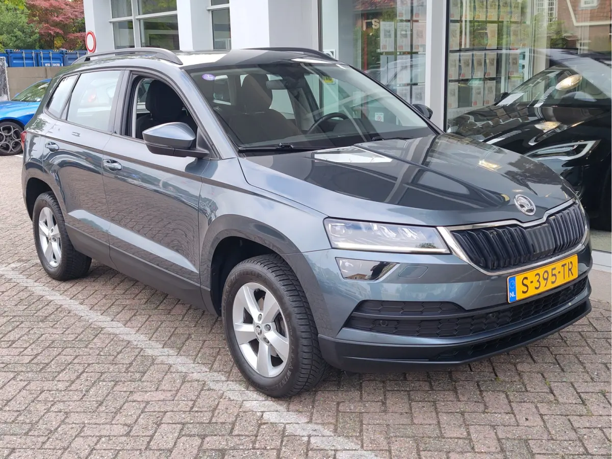 1.0 TSI AMBITION BUSINESS DSG Navi | Carplay/Android | Cruise | Parkeersensoren V+A