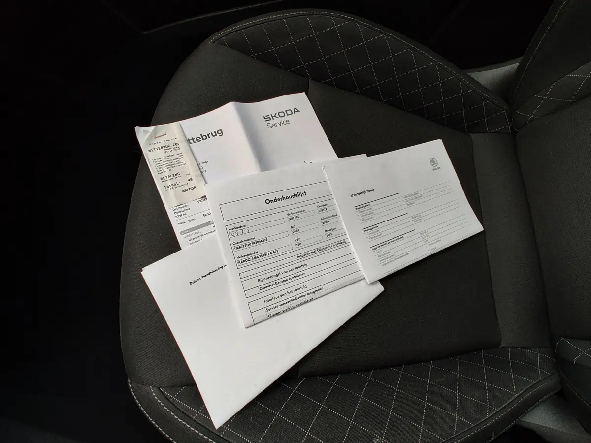1.0 TSI AMBITION BUSINESS DSG Navi | Carplay/Android | Cruise | Parkeersensoren V+A