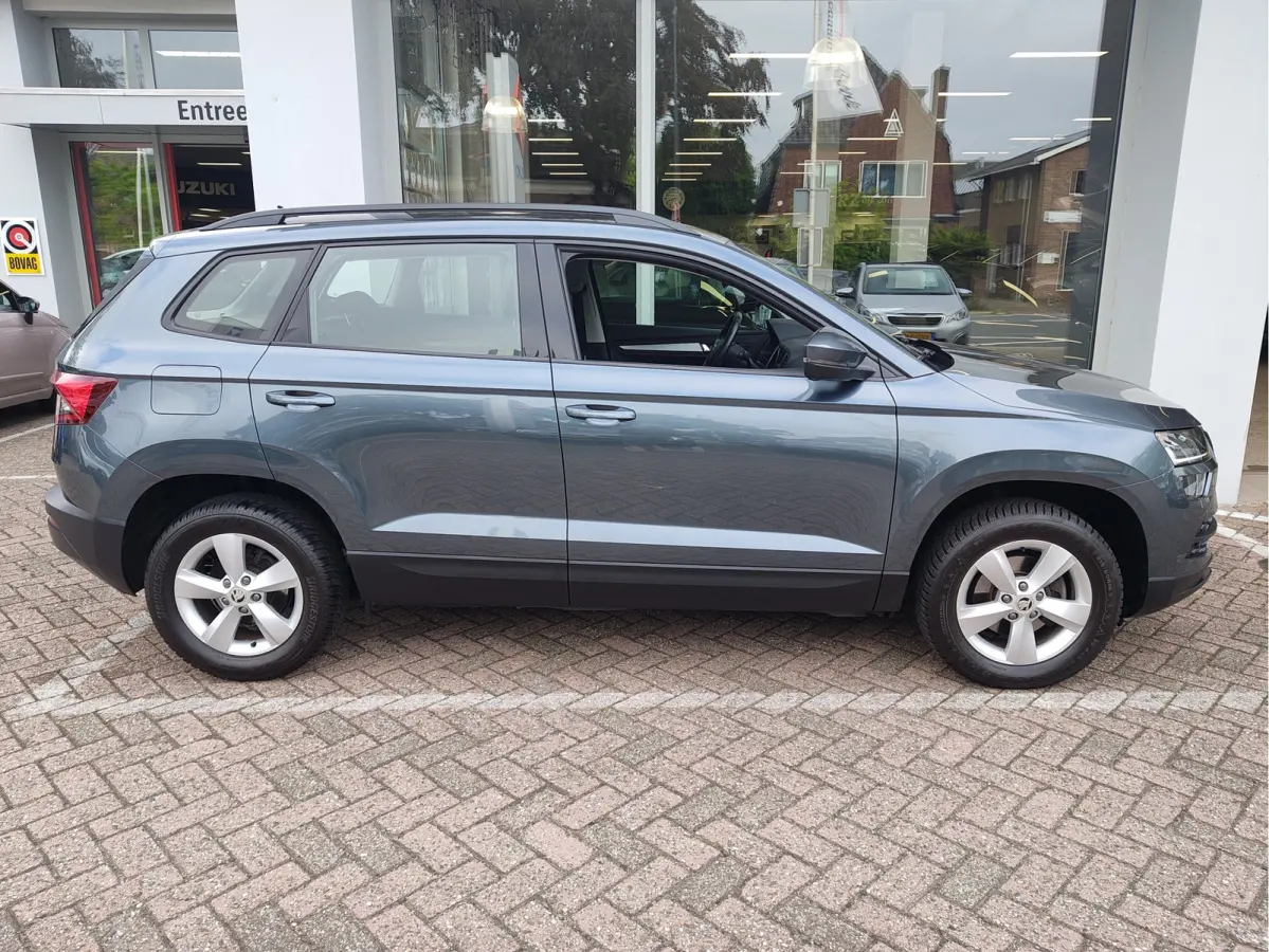 1.0 TSI AMBITION BUSINESS DSG Navi | Carplay/Android | Cruise | Parkeersensoren V+A