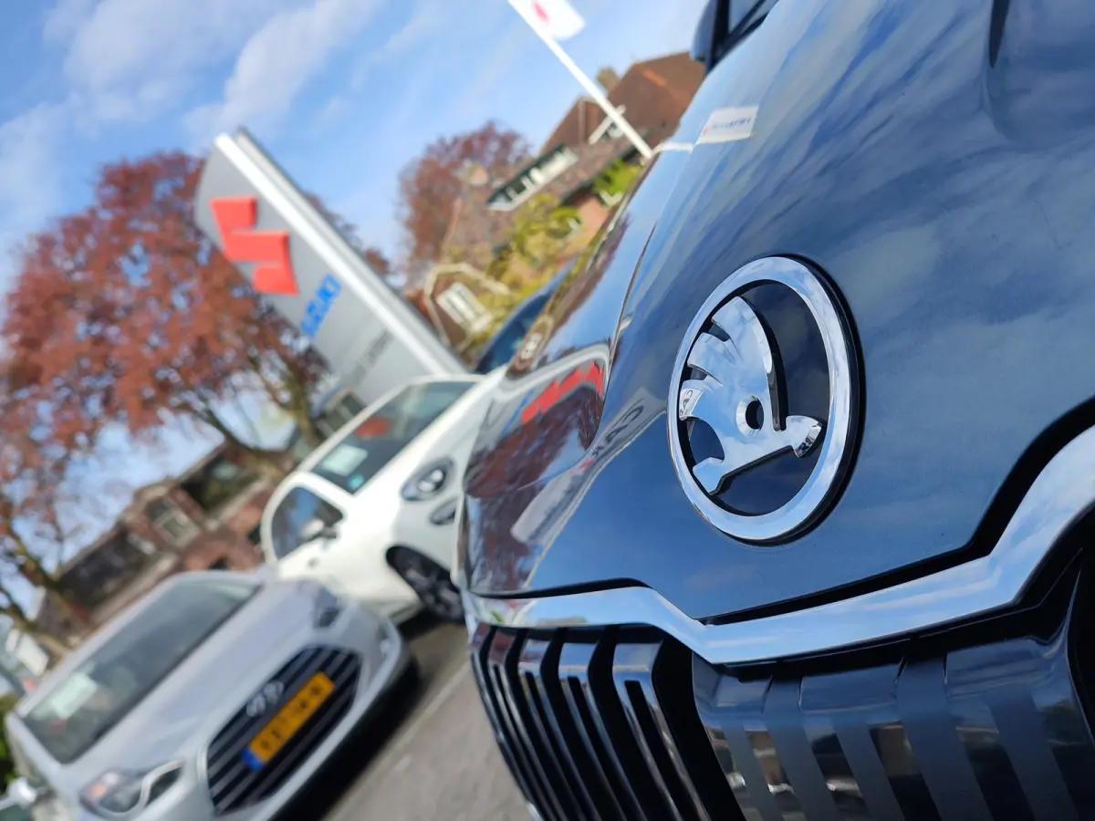 1.0 TSI AMBITION BUSINESS DSG Navi | Carplay/Android | Cruise | Parkeersensoren V+A