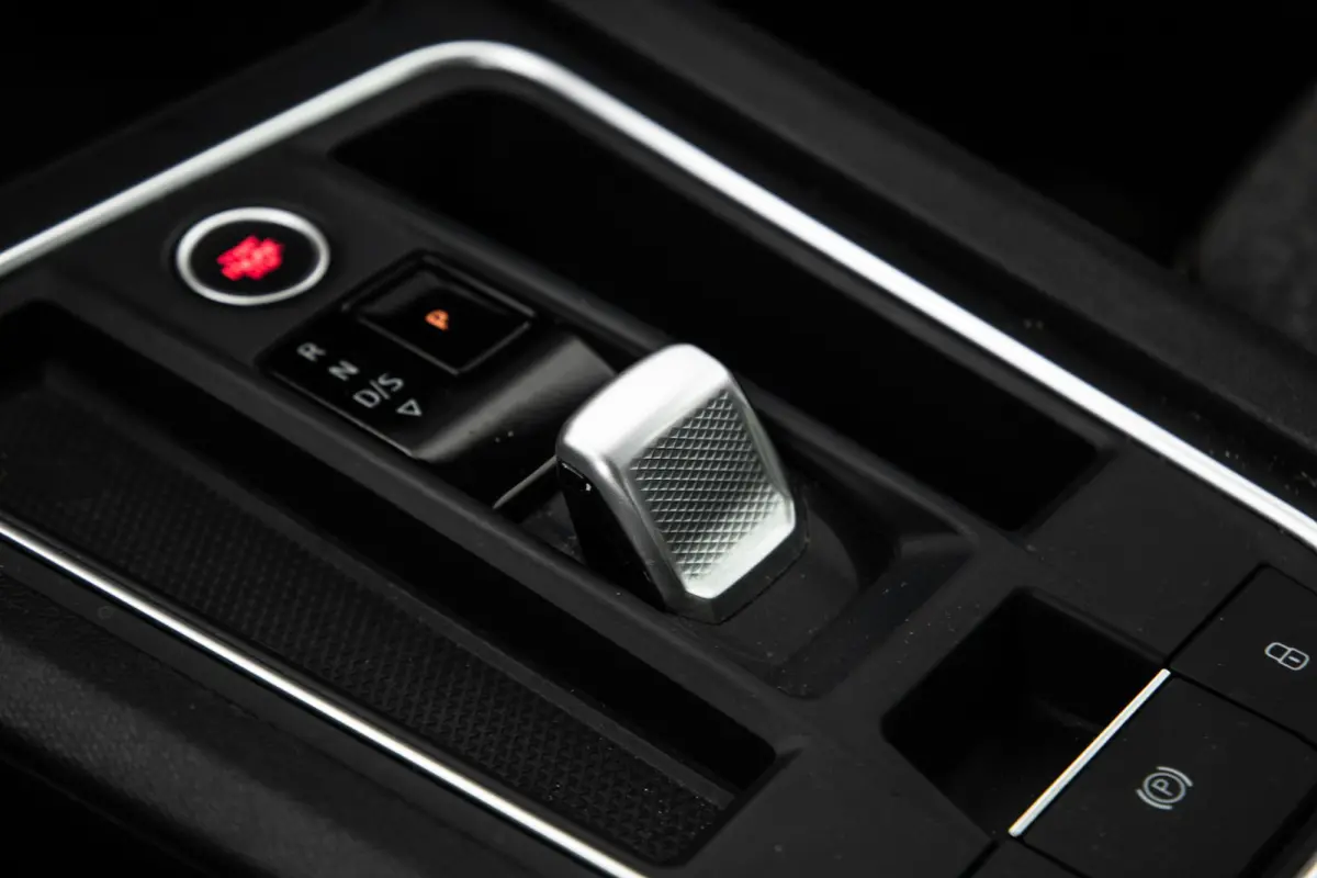 1.4 TSI eHybrid PHEV FR Business Intense EXCELLENCE / CARPLAY / AIRCO / CAMERA / DEALER ONDERHOUDEN