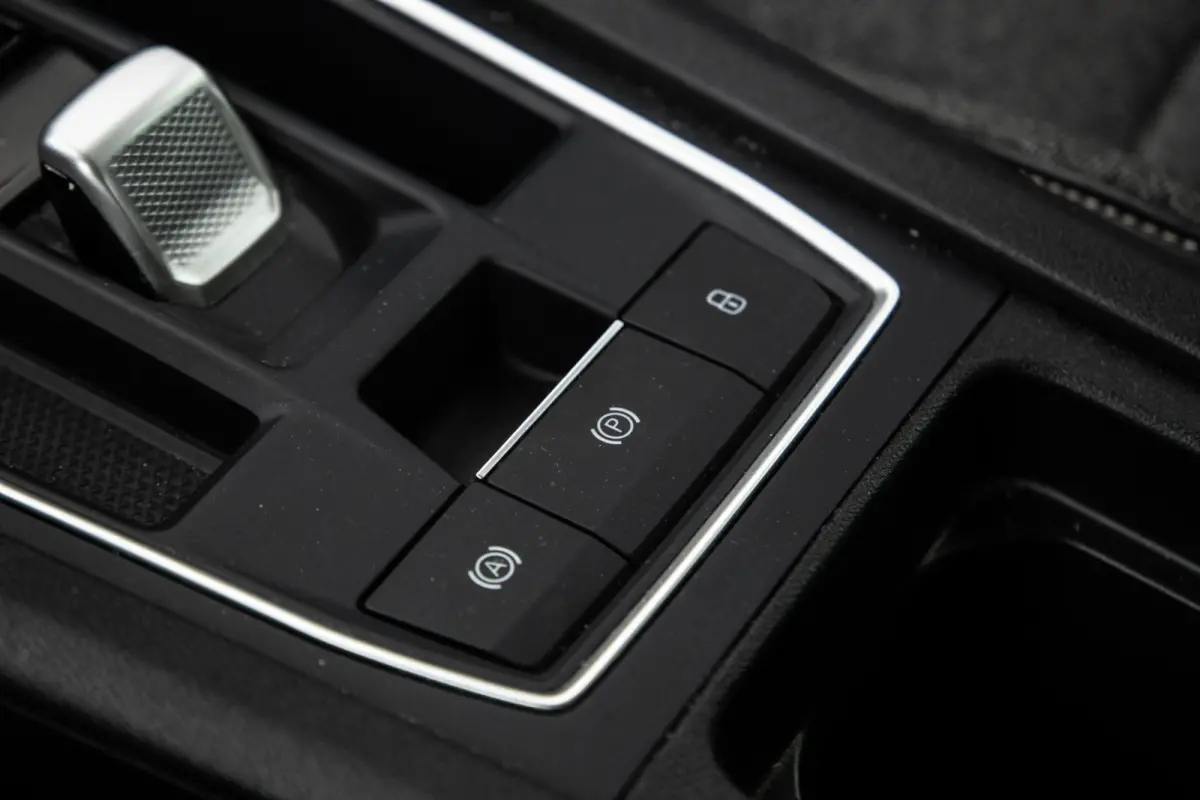 1.4 TSI eHybrid PHEV FR Business Intense EXCELLENCE / CARPLAY / AIRCO / CAMERA / DEALER ONDERHOUDEN