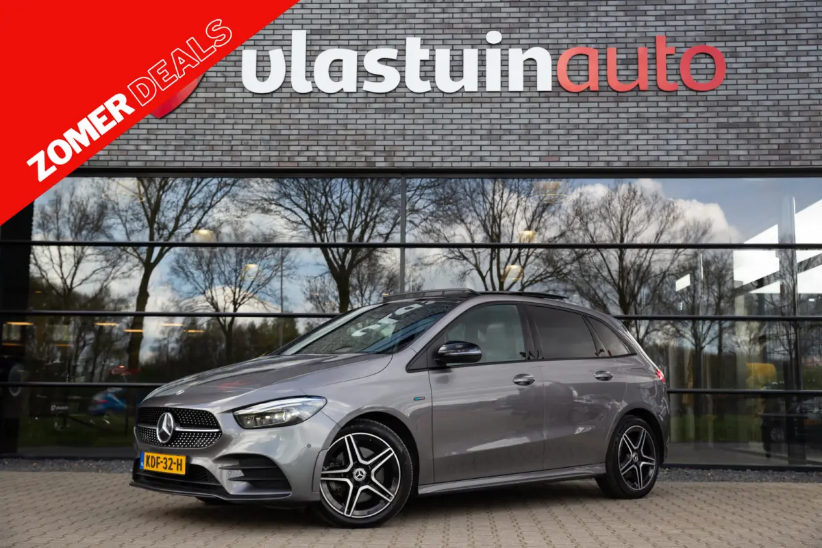 250 e Premium Plus AMG , Panoramadak, Burmester, Trekhaak, Head-up display,