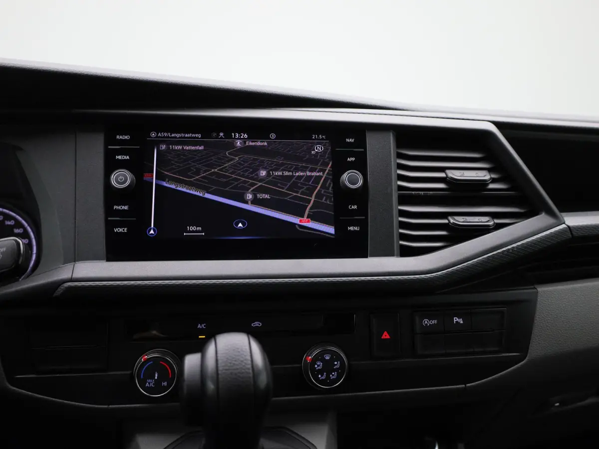 2.0 TDI L2H1 4Motion 150PK | Automaat | Multifunctioneel Stuurwiel | Parkeersensoren Voor + Achter | Navigatie | Achteruitrijcamera | Airco | Adaptive Cruise Controle | Lane Assist |
