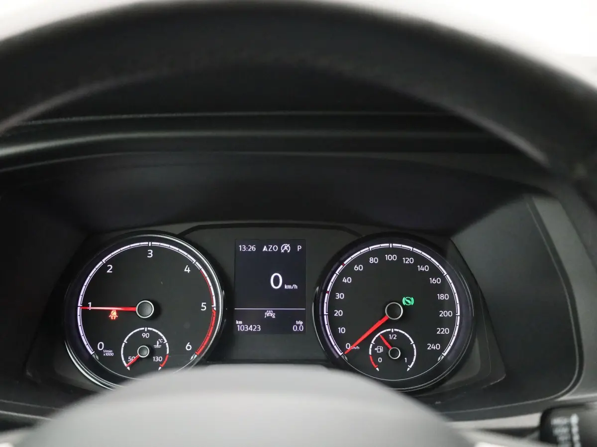 2.0 TDI L2H1 4Motion 150PK | Automaat | Multifunctioneel Stuurwiel | Parkeersensoren Voor + Achter | Navigatie | Achteruitrijcamera | Airco | Adaptive Cruise Controle | Lane Assist |