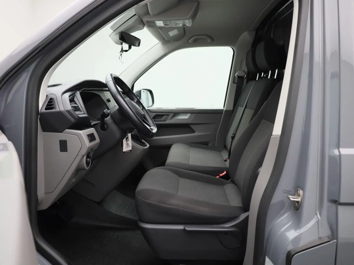 2.0 TDI L2H1 4Motion 150PK | Automaat | Multifunctioneel Stuurwiel | Parkeersensoren Voor + Achter | Navigatie | Achteruitrijcamera | Airco | Adaptive Cruise Controle | Lane Assist |