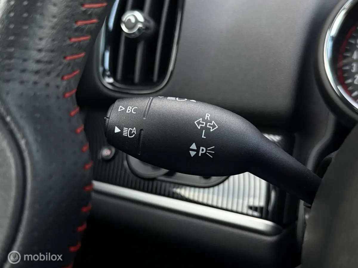 2.0 John Cooper Works ALL4 Chili | 306 PK