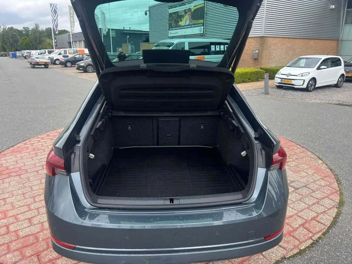 1.4 TSI iV PHEV Business Edition Plus | 204Pk | Automaat | Achteruitrijcamera | LED | Cruise control |