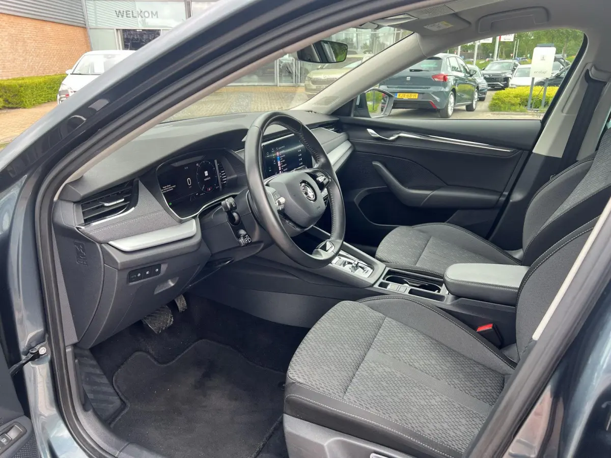 1.4 TSI iV PHEV Business Edition Plus | 204Pk | Automaat | Achteruitrijcamera | LED | Cruise control |