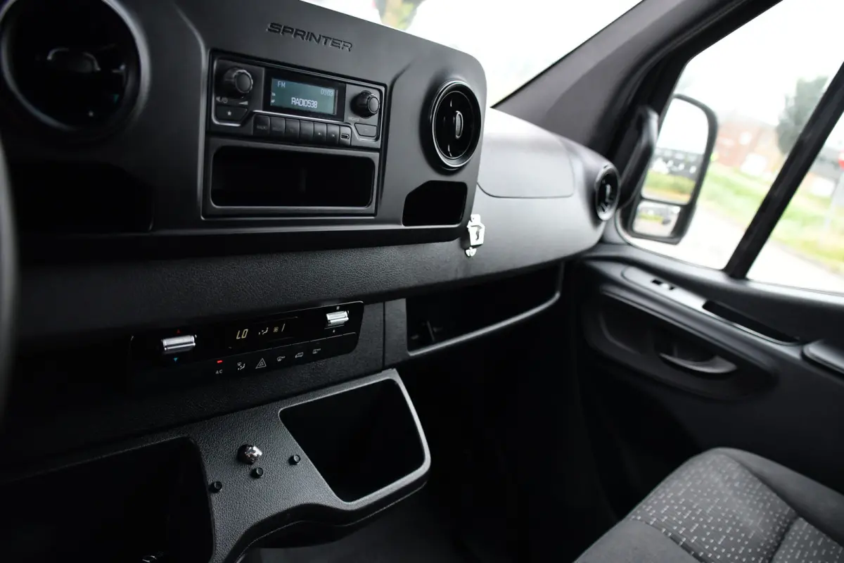 319 V6 3.0 CDI L2H1 DC 4x4 PB Edtion Cruise, Carplay, 4Matic, 10,5'' Mbux, Automaat, Airco, Uniek!