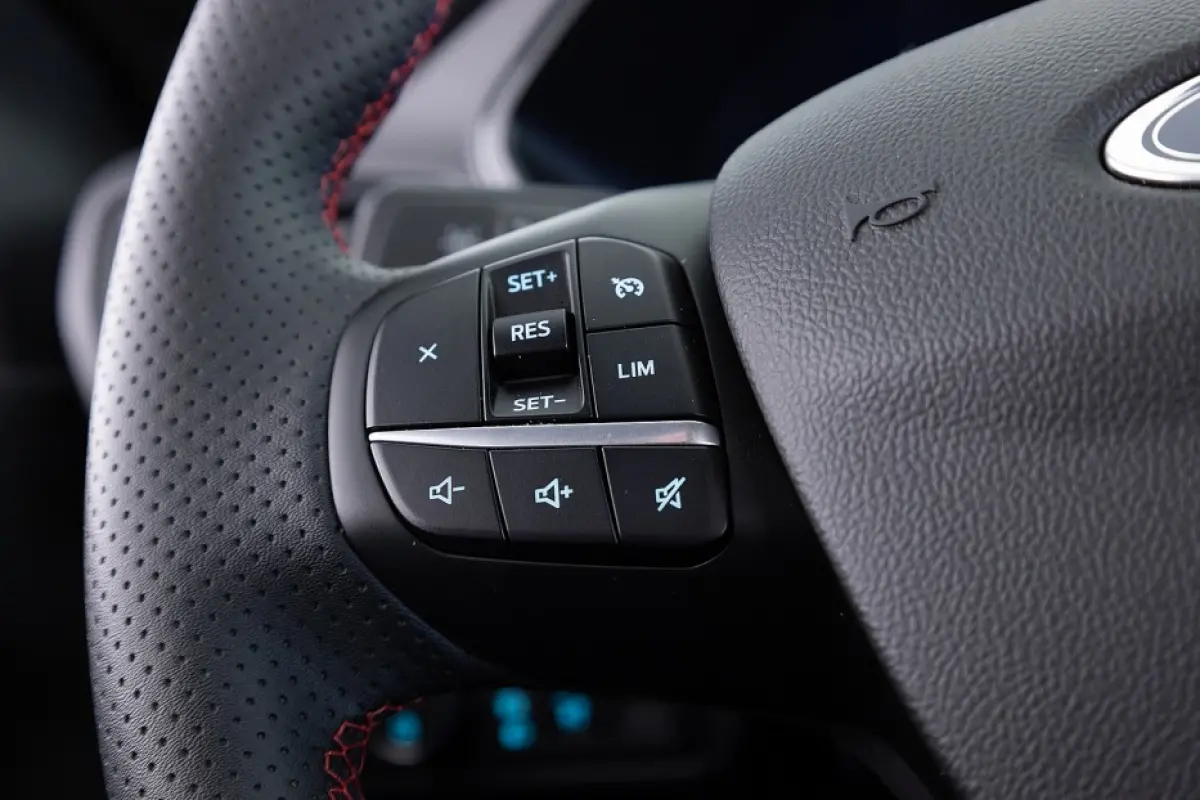 2.5 PHEV ST-Line | Full LED | NAVI | CAMERA
