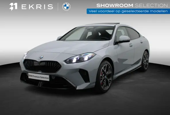 220 M Sportpakket Pro | Panoramadak | Harman Kardon | Parkeercamera | 18"