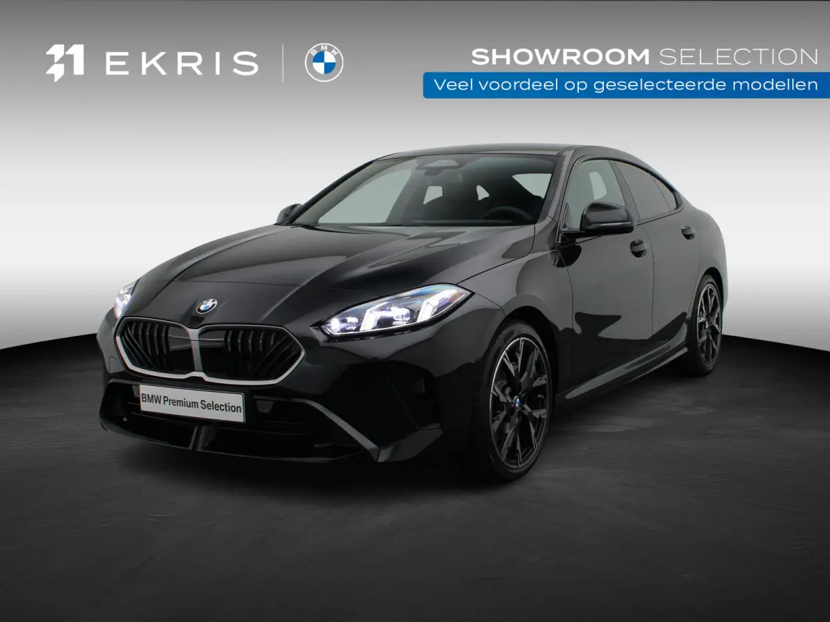 220 M Sportpakket | Driving Assistant Plus | Stuurwielverwarming | 19"